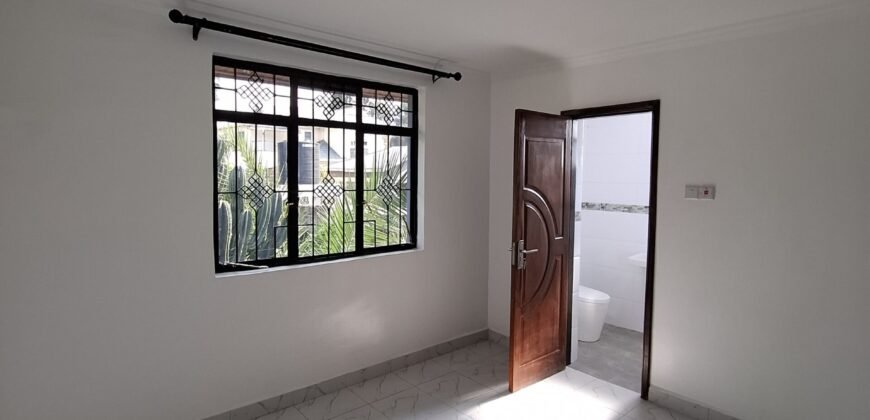 four bedroom Masonite to let